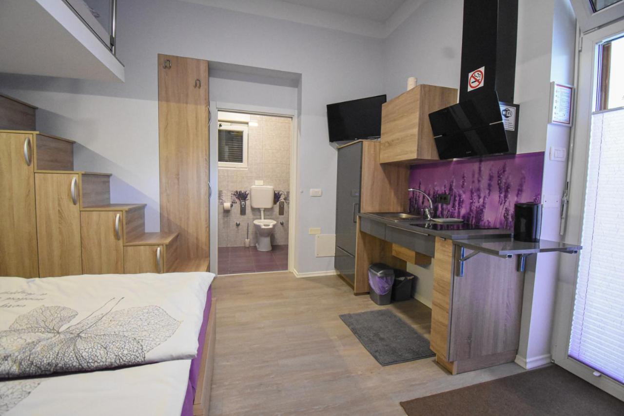 Apartmaji Sobe Zvezda Pobegi Zewnętrze zdjęcie