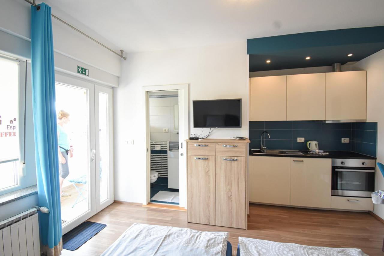 Apartmaji Sobe Zvezda Pobegi Zewnętrze zdjęcie