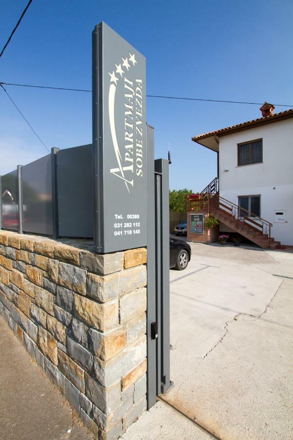 Apartmaji Sobe Zvezda Pobegi Zewnętrze zdjęcie