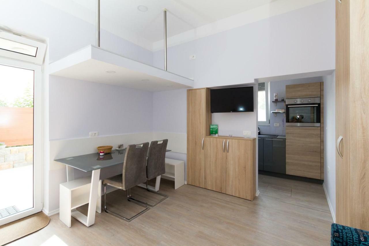 Apartmaji Sobe Zvezda Pobegi Zewnętrze zdjęcie